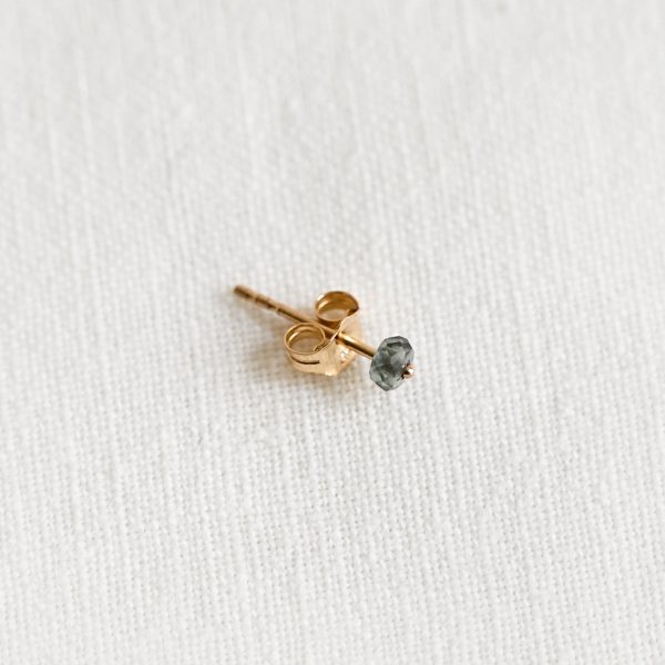 Sapphire Stud - Blue Grey