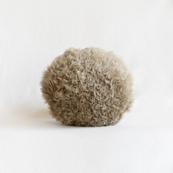 Round Pillow - Image 3